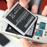 Samsung вернет на рынок смартфоны со съемными аккумуляторами